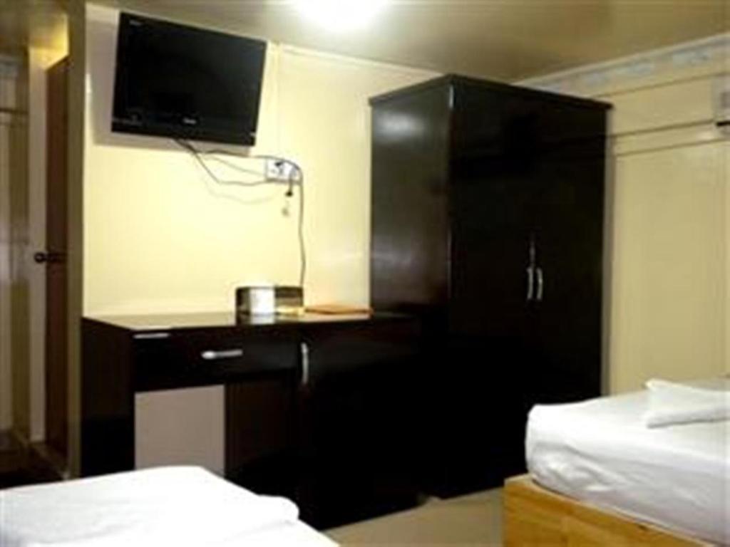 Golden Boat Guesthouse Phnom Penh Bilik gambar