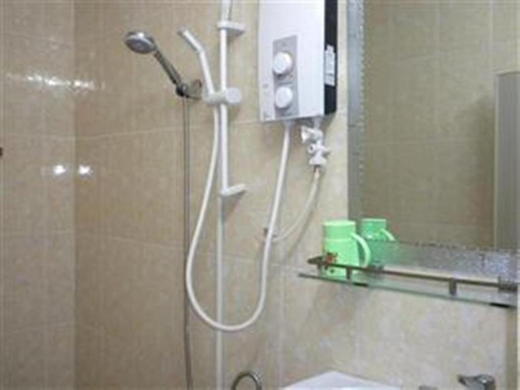 Golden Boat Guesthouse Phnom Penh Bilik gambar