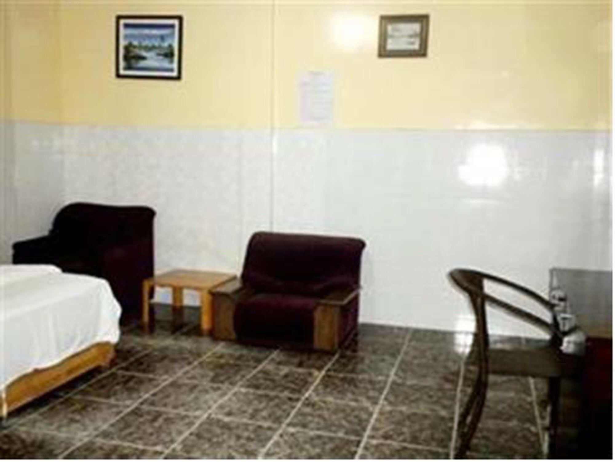 Golden Boat Guesthouse Phnom Penh Luaran gambar